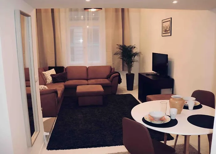 Apartament R11 Cozy In The Downtown Of